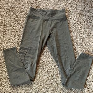 Green Aerie leggings. size small